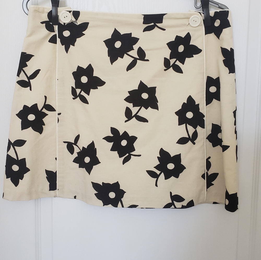 Women's A-Line Skirt